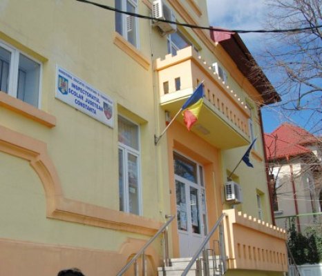 Profesorii prinşi fraudând la BAC, cercetaţi disciplinar